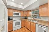 1514 Chateaux De Ville Court - Photo 11
