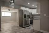 706 Phoenix - Photo 8