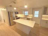 596 Club Boulevard - Photo 5