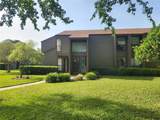 8 Oxford Lane - Photo 1