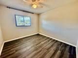 1819 Oak Street - Photo 19