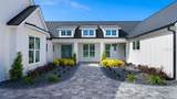 825 Pheasant Run Court - Photo 18