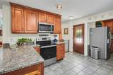 2207 Poinsettia Lane - Photo 7