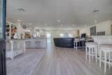 13804 Plumosa Avenue - Photo 8