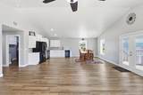 9560 Parkwood Avenue - Photo 12