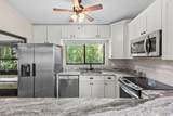 8015 Picketts Court - Photo 16