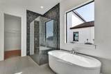 2605 Waterfront Circle - Photo 18