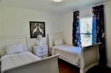 221 Evergreen Street - Photo 30