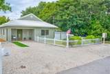 173 Hibiscus Street - Photo 2