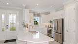 7532 Moonbeam Avenue - Photo 2
