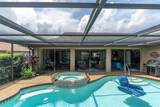 301 Thorn Hill Place - Photo 2