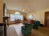 2840 Ascot Lane - Photo 8