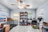 11337 Pine Avenue - Photo 3