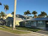 621 or 625 Retta Esplanade - Photo 6
