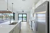 9364 Miami - Photo 17