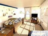 527 Blackburn Boulevard - Photo 12