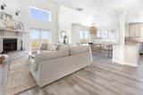 71 Rollins Drive - Photo 4
