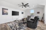 2744 Alder Ave - Photo 44