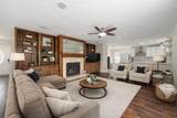 8205 44TH Terrace - Photo 8