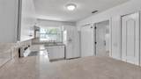 305 Michigan Place - Photo 14