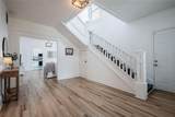 402 Poinsettia Street - Photo 4