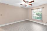 1929 Valencia Way - Photo 18