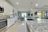 12915 Basilica - Photo 19