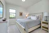 12915 Basilica - Photo 54