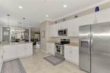 15896 Honeysuckle Street - Photo 10