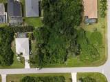 392 Albatross Road - Photo 2