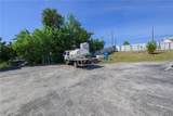 927 Us Highway 1 - Photo 18