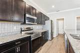 411 Lily Lane - Photo 11