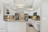 442 Devon Place - Photo 11
