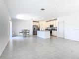 942 Jackson Avenue - Photo 5