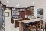 2564 Chapala Drive - Photo 3