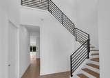 1010 Venetian Avenue - Photo 15