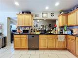 717 End Crescent - Photo 10