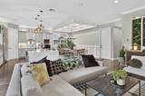 980 Burns Street - Photo 4
