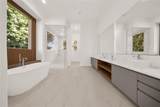 9233 Southern Breeze Drive - Photo 40