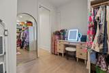 890 Phelps Avenue - Photo 30