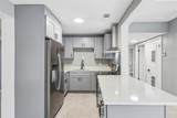 2217 Mallory Avenue - Photo 2
