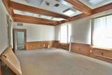 5431 Silver Springs Boulevard - Photo 9