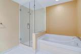 3000 Oasis Grand Boulevard - Photo 17