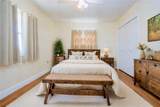 710 Desert Hills Way - Photo 10