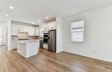 9413 Ballaster Pointe Loop - Photo 8