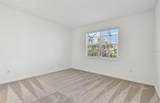 9421 Ballaster Pointe Loop - Photo 12