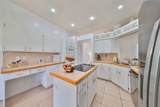 902 Mcdaniel Street - Photo 2