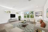 3201 Manhattan Avenue - Photo 16