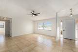 909 Chipaway Drive - Photo 3
