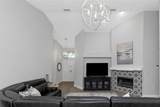 200 Pinewinds Boulevard - Photo 3